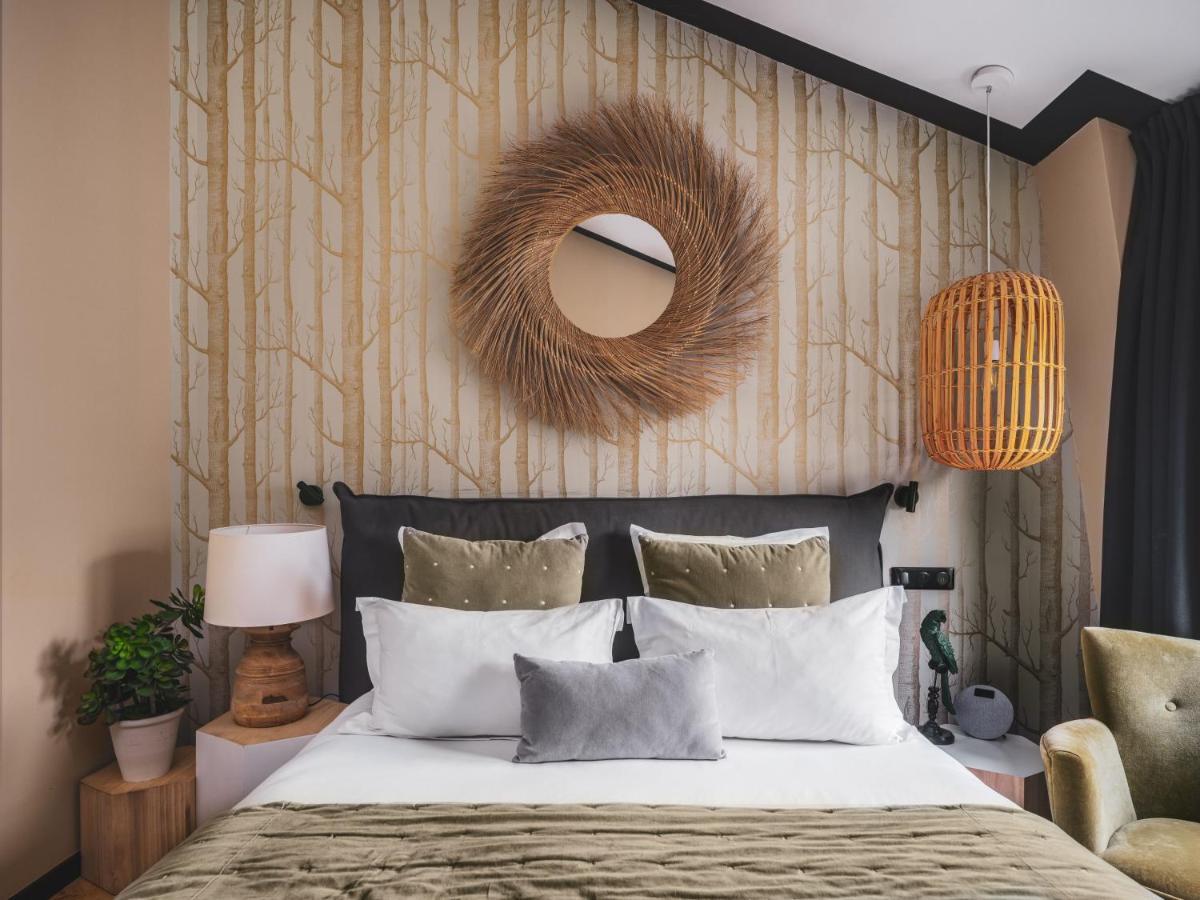 Maisons Du Monde & -
