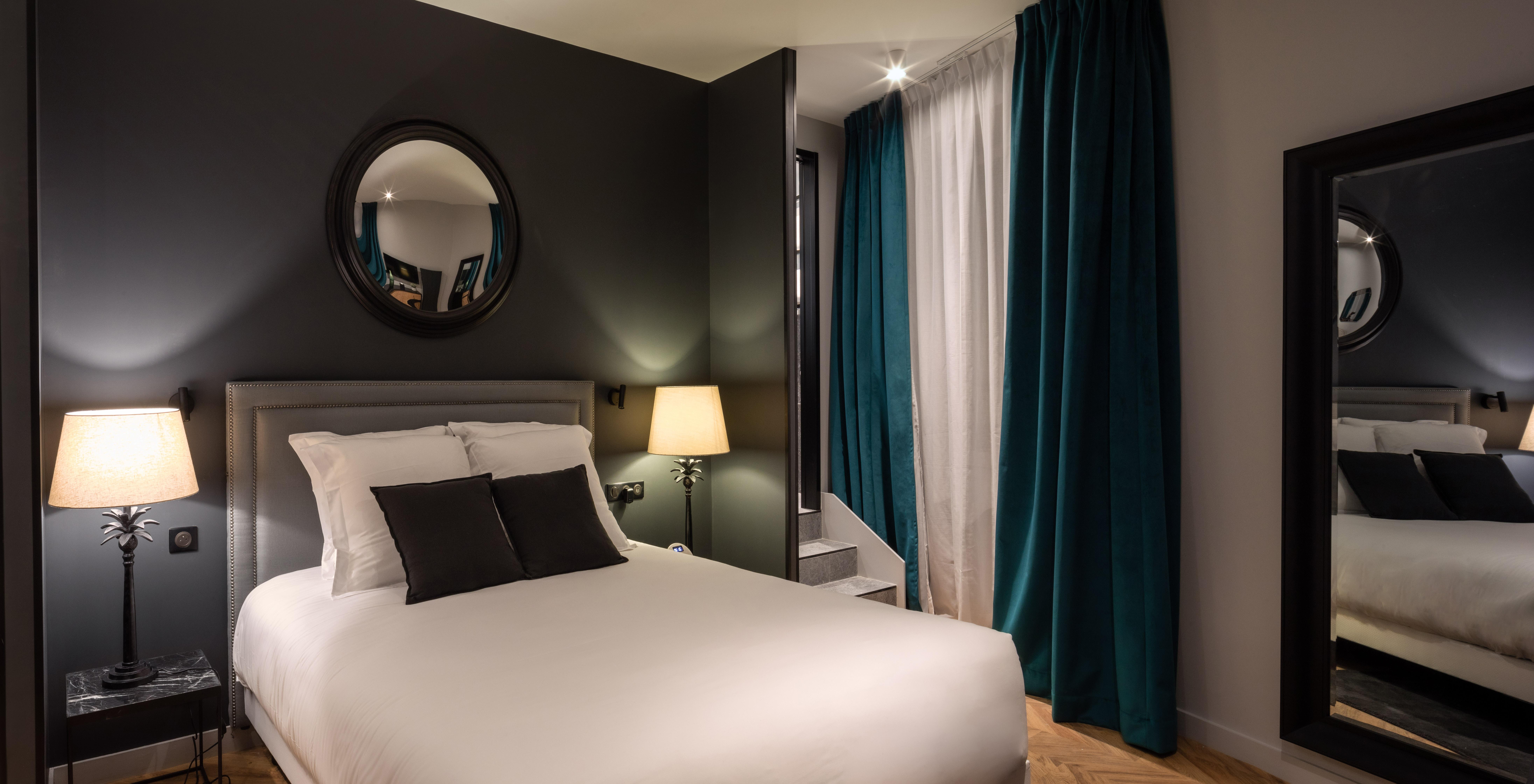 Maisons Du Monde & - 4*