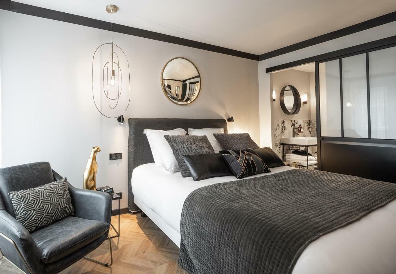 Maisons Du Monde & - 4*
